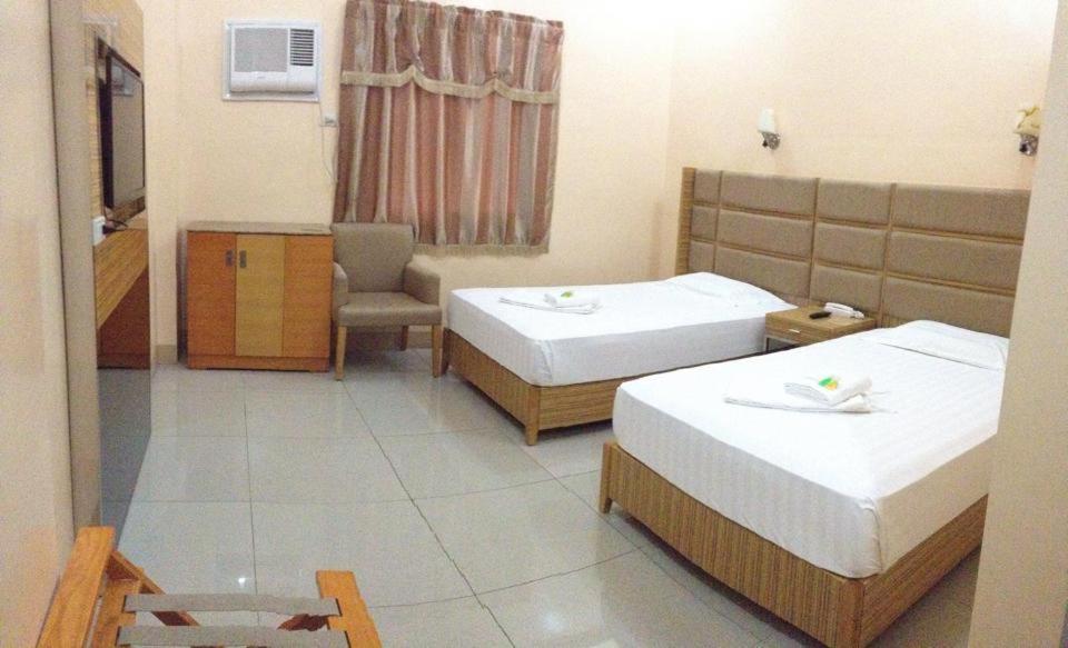 Asia Novo Boutique Hotel - Ormoc City Exterior foto